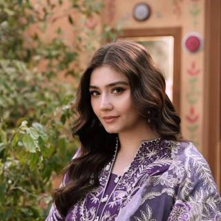 Durefishan Saleem wallpaper