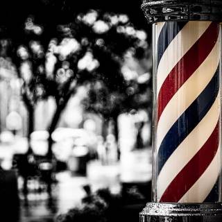 Barber's pole wallpaper
