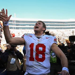 Will Howard wallpaper