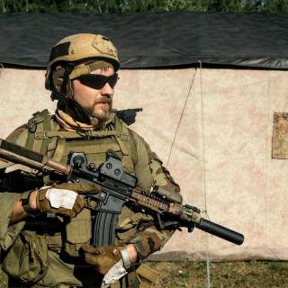 Sad soldier wallpaper