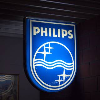 Philips logo wallpaper