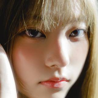 Haerin NewJeans wallpaper