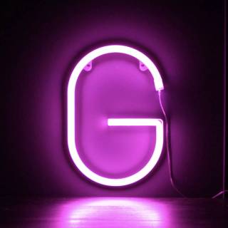 Pink G wallpaper