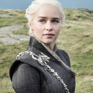 Emilia Clarke GOT wallpaper