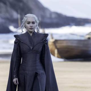 Emilia Clarke GOT wallpaper