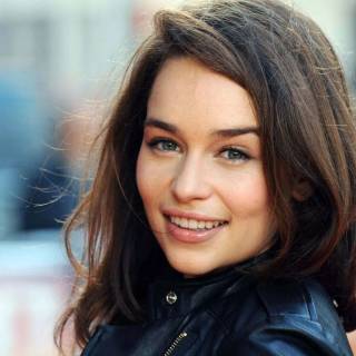 Emilia Clarke GOT wallpaper