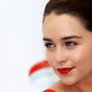 Emilia Clarke GOT wallpaper