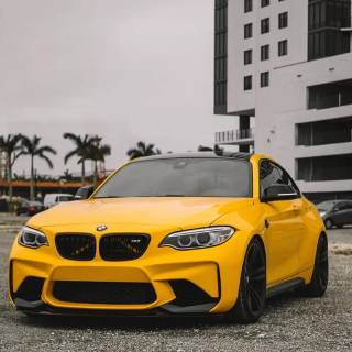 BMW yellow wallpaper
