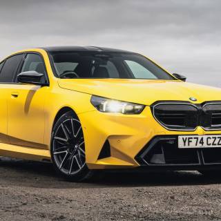 BMW yellow wallpaper