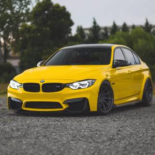 BMW yellow wallpaper