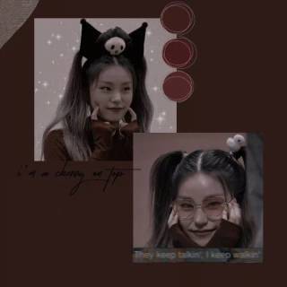 Yeji aesthetic wallpaper