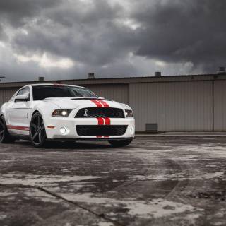 Mustang modified wallpaper