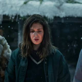 Yellowjackets wallpaper