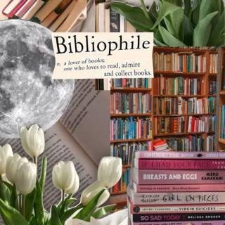 Bibliophilia collage wallpaper