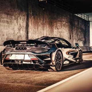 McLaren 765LT black wallpaper