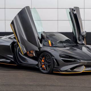 McLaren 765LT black wallpaper