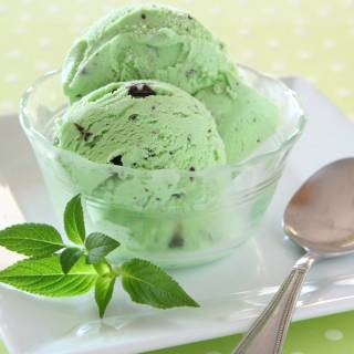 Refreshing mint wallpaper