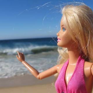 Barbie at the beach wallpaper