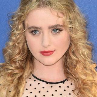 Kathryn Newton iPhone wallpaper