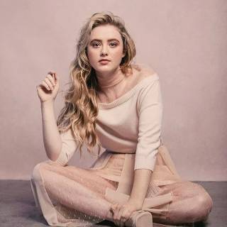 Kathryn Newton iPhone wallpaper