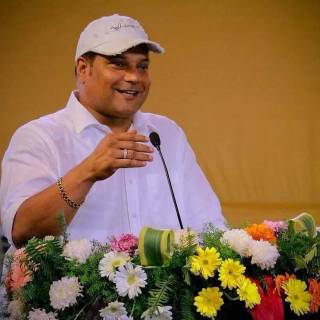 Dayanand Shetty wallpaper