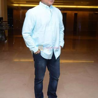 Dayanand Shetty wallpaper