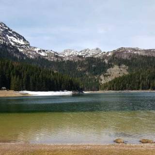 Black lake wallpaper