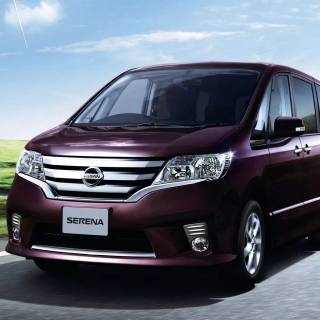 Nissan Serena wallpaper