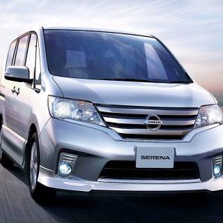 Nissan Serena wallpaper