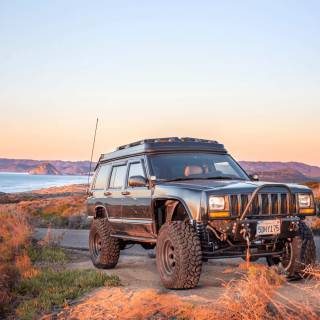 Jeep Cherokee XJ wallpaper