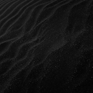 Black 4k minimalistic wallpaper