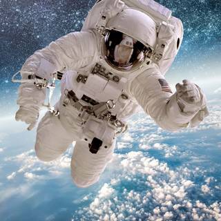 iPhone XR astronaut wallpaper