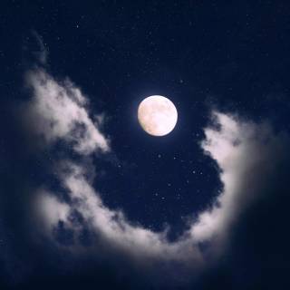 iPhone 7 Plus moon wallpaper