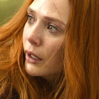 Wanda Maximoff desktop wallpaper