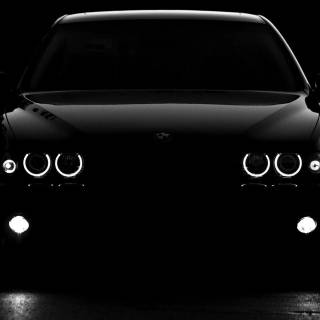Black car desktop wallpaper