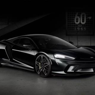 Black car desktop wallpaper