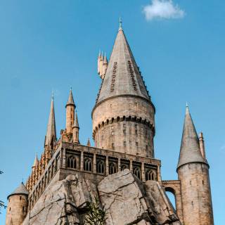 Hogwarts mobile wallpaper