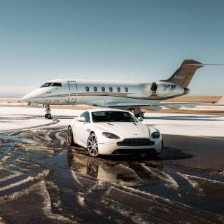 Aston Martin mobile wallpaper