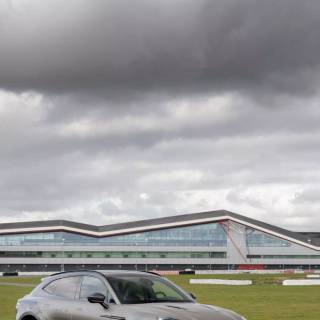 Aston Martin mobile wallpaper