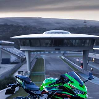 Kawasaki Ninja ZX-25RR wallpaper