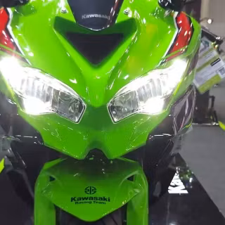 Kawasaki Ninja ZX-25RR wallpaper