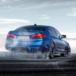 BMW M5 drift wallpaper