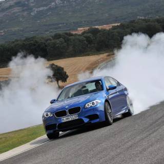 BMW M5 drift wallpaper