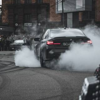 BMW M5 drift wallpaper