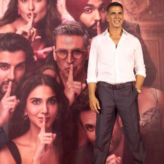 Khel Khel Mein wallpaper