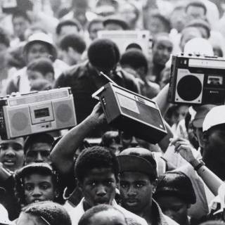 People crowd wallpaper