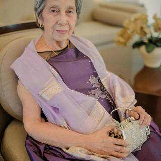 Old grandma wallpaper