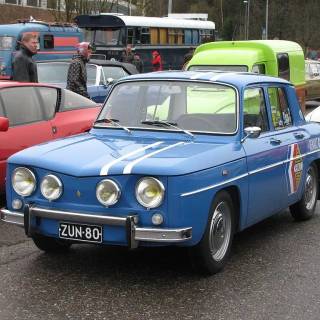 Renault R8 wallpaper