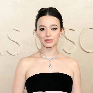 Mikey Madison 2025 4k wallpaper