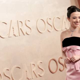 Mikey Madison 2025 4k wallpaper